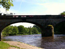 More Data Under the Bridge (or how to imagine the way it used to be) screenshot